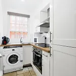 Mayfair Apartment- 5 Minutes From Selfridges